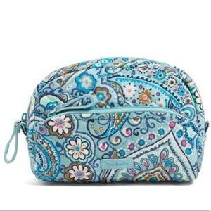 Vera Bradley Daisy dot paisley iconic makeup bag!